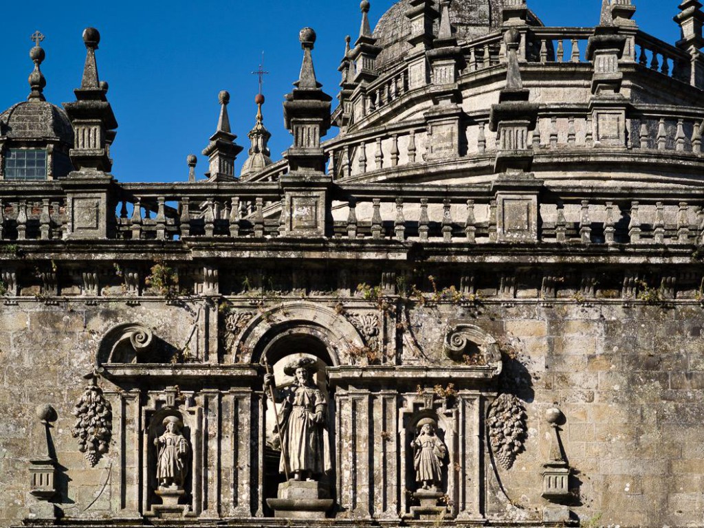 Galicia con Exin Castillos - La Maqueta de la fachada del Obradoiro de la  Catedral de Santiago de Compostela construida a escala 1:32 formará parte  de la exposición Galicia con Exin Castillos
