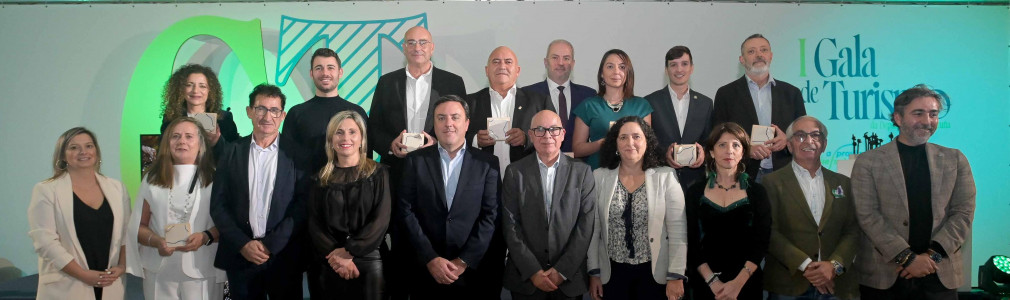 La Diputación de A Coruña reconoce el trabajo de Turismo de Santiago en la promoción del destino